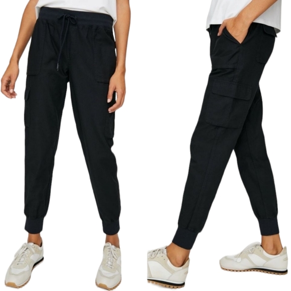 Aritzia Pants - Aritzia Community Black Cotton Joggers Cargo Pants Size Small Loungewear GUC